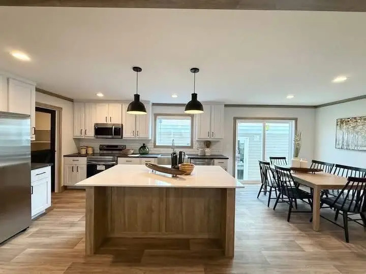 Magnolia 28×56 Family Home